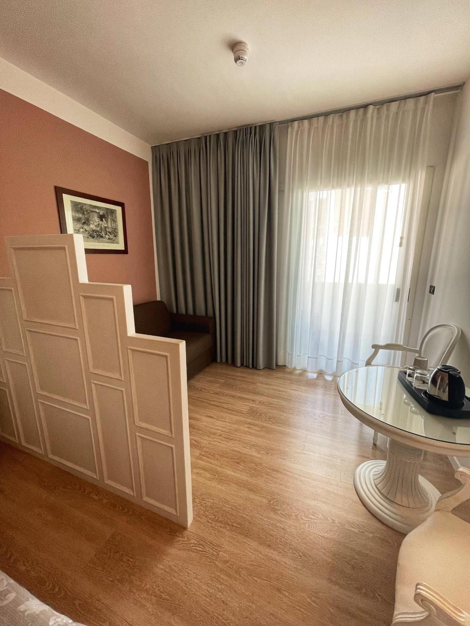Park Hotel Cellini Lido di Jesolo Exterior photo